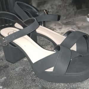 Black Heel Platforms